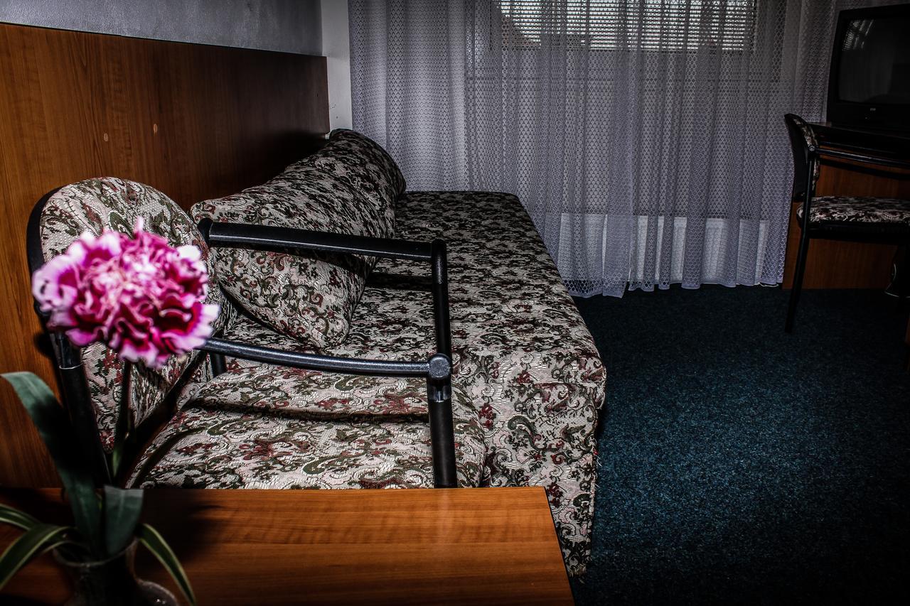 Hotel Morava Uherske Hradiste Luaran gambar