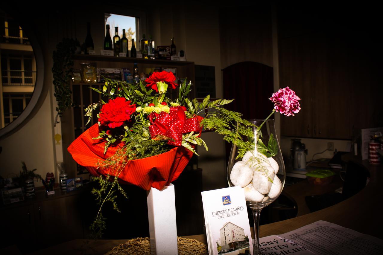Hotel Morava Uherske Hradiste Luaran gambar