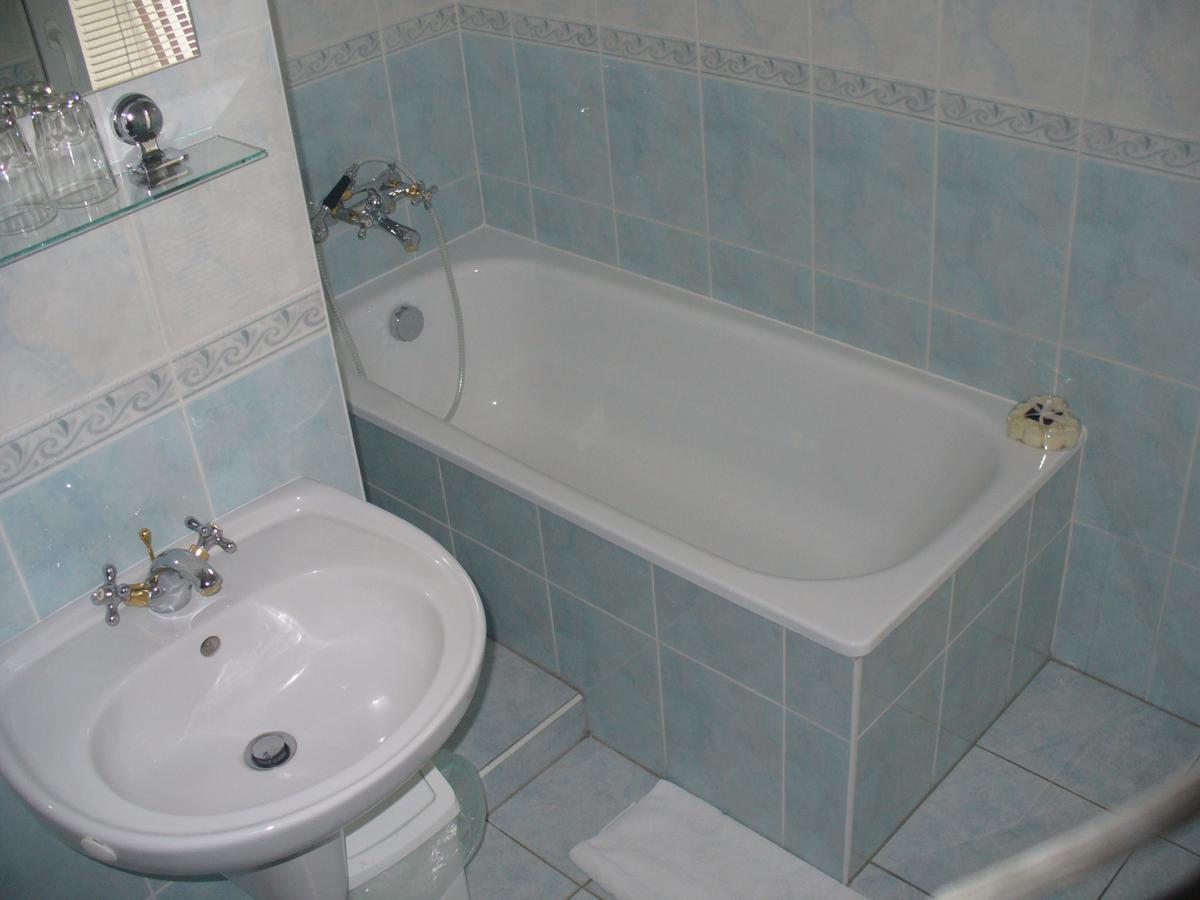 Hotel Morava Uherske Hradiste Luaran gambar